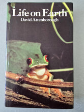 Life On Earth - David Attenborough